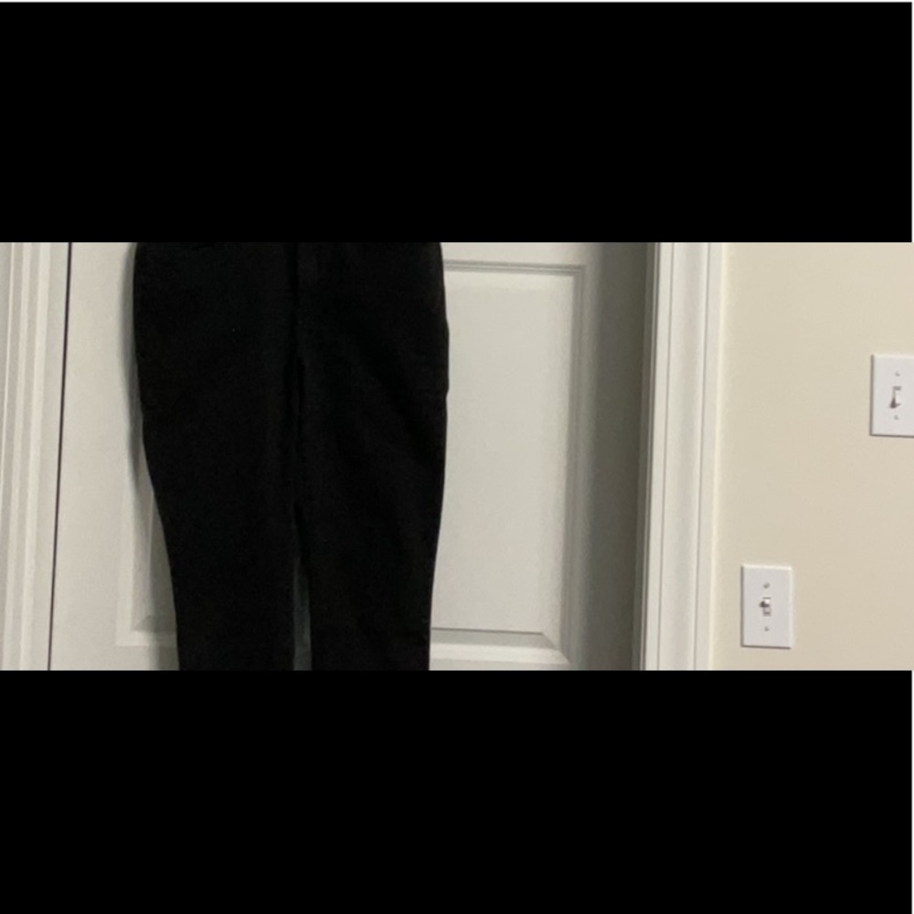 Black Skinny Jeans.High Rise
